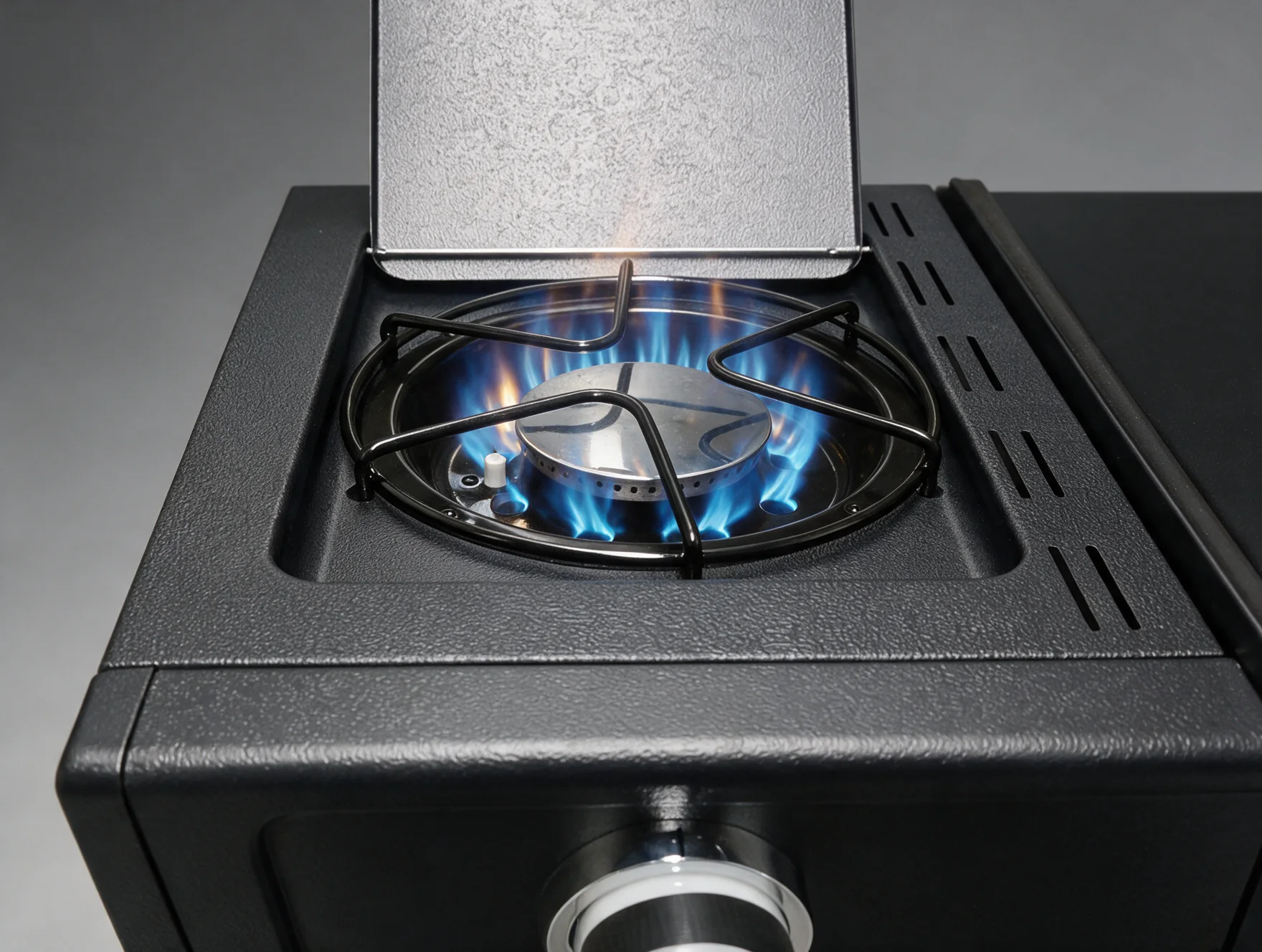 Dietrich Terrace Vista 530 — side burner detail
